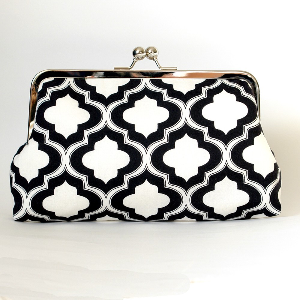 Silk Lined Black And White Lattice Frame Kisslock Clutch Lined In Pink ...